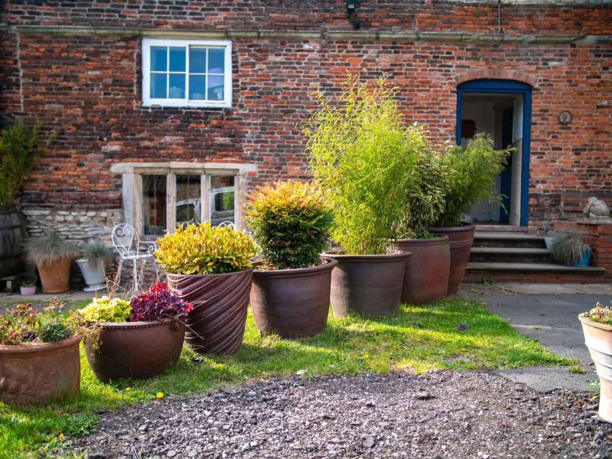 Sawcliffe Manor Country House With Spa, Free Parking, Catering, Self Checkin, Farmstay Scunthorpe Extérieur photo